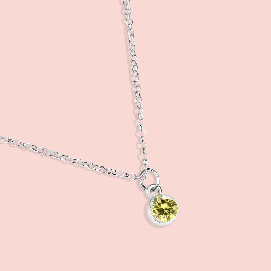 Colgantes con piedra de nacimiento