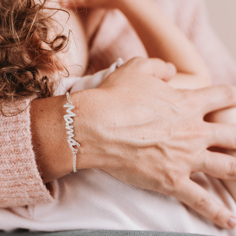 Pulsera con nombre o palabra personalizada de leche materna