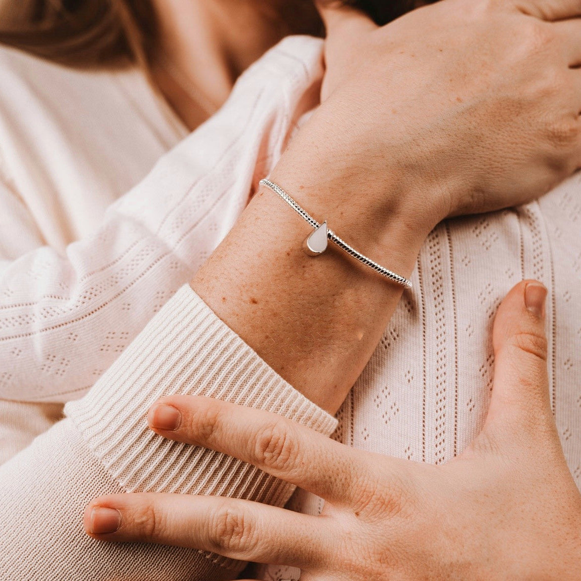 Cuenta/charm gota para pulsera de leche materna