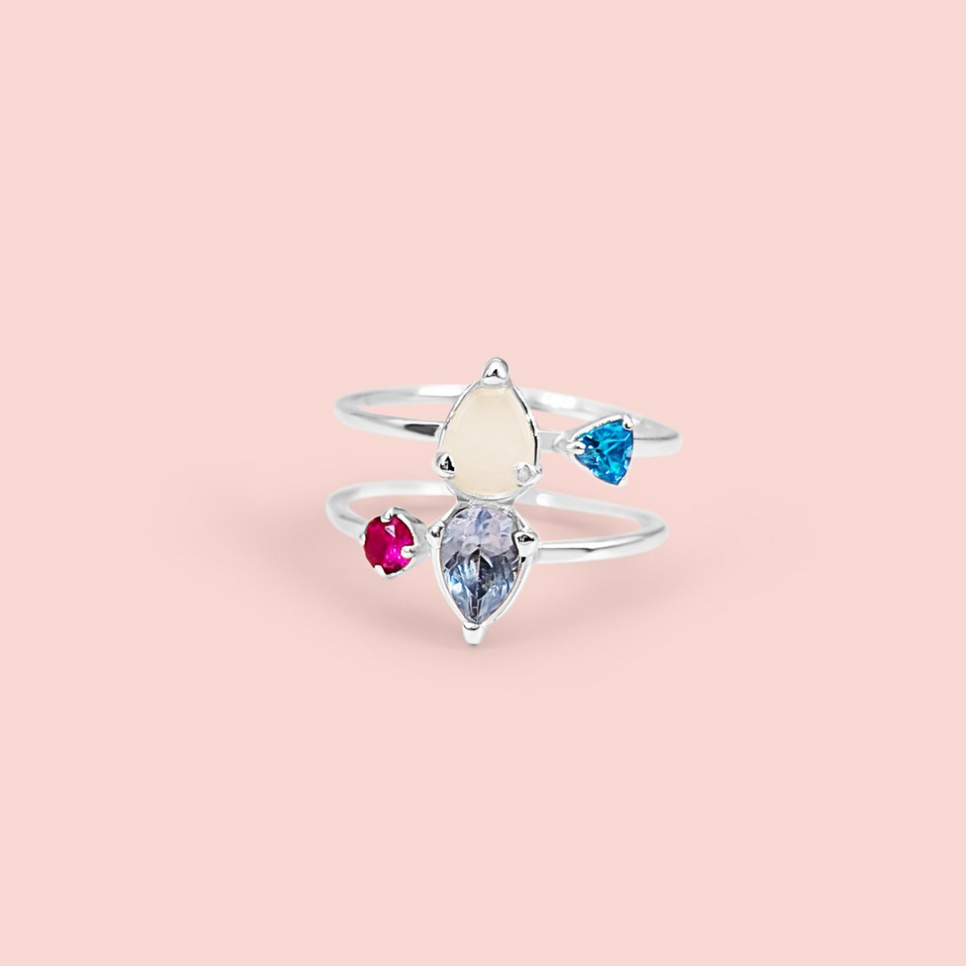 Anillo espiral de leche materna y piedras de nacimiento