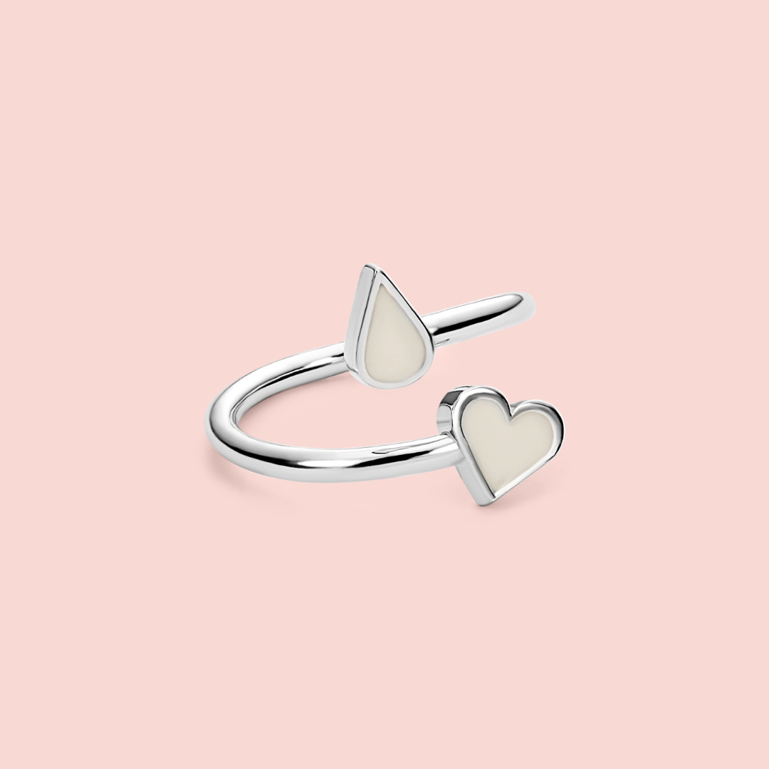 Anillo gota y corazón de leche materna