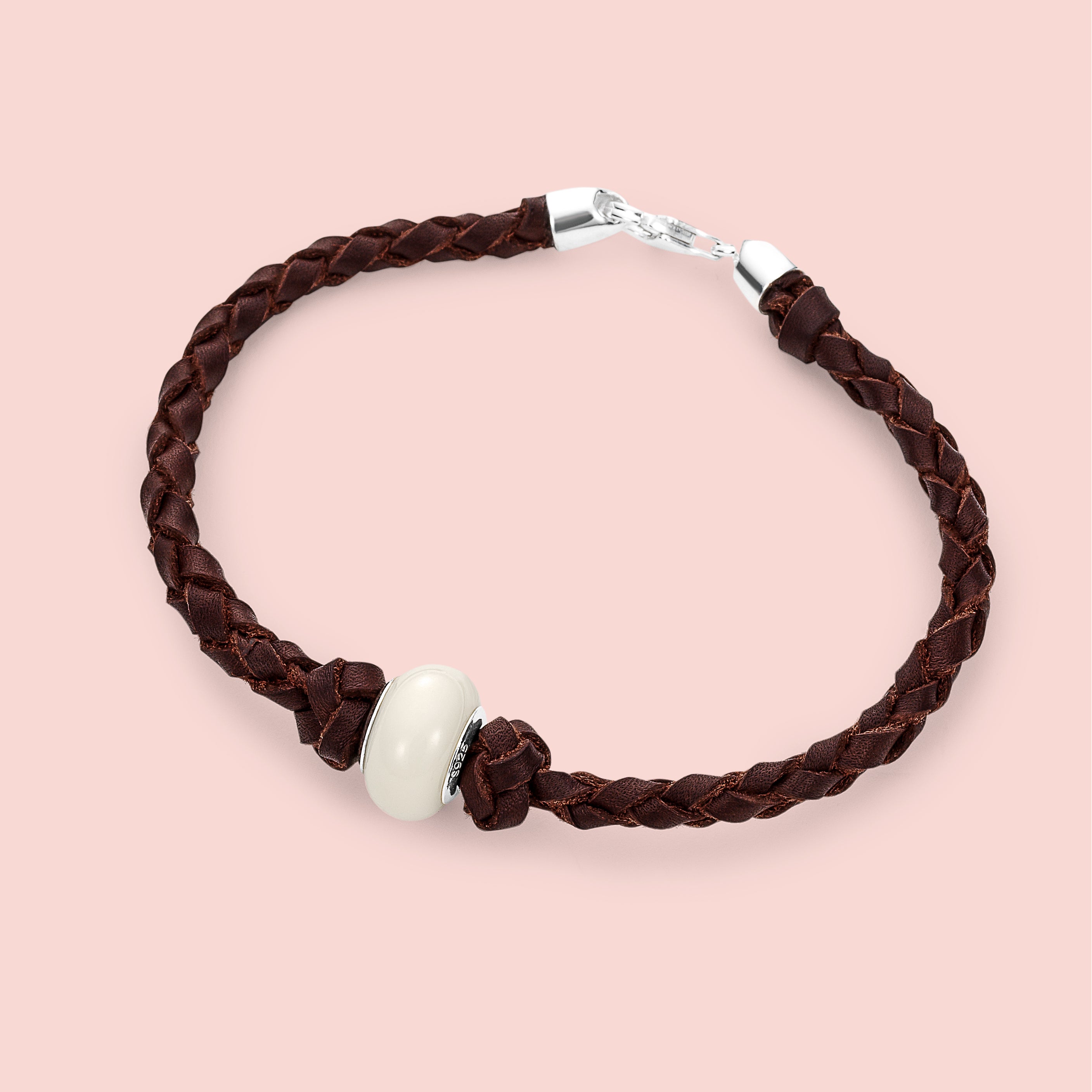 Pulsera de cuero con cuenta redonda de leche materna en plata de ley, joya maternal personalizada hecha a mano
