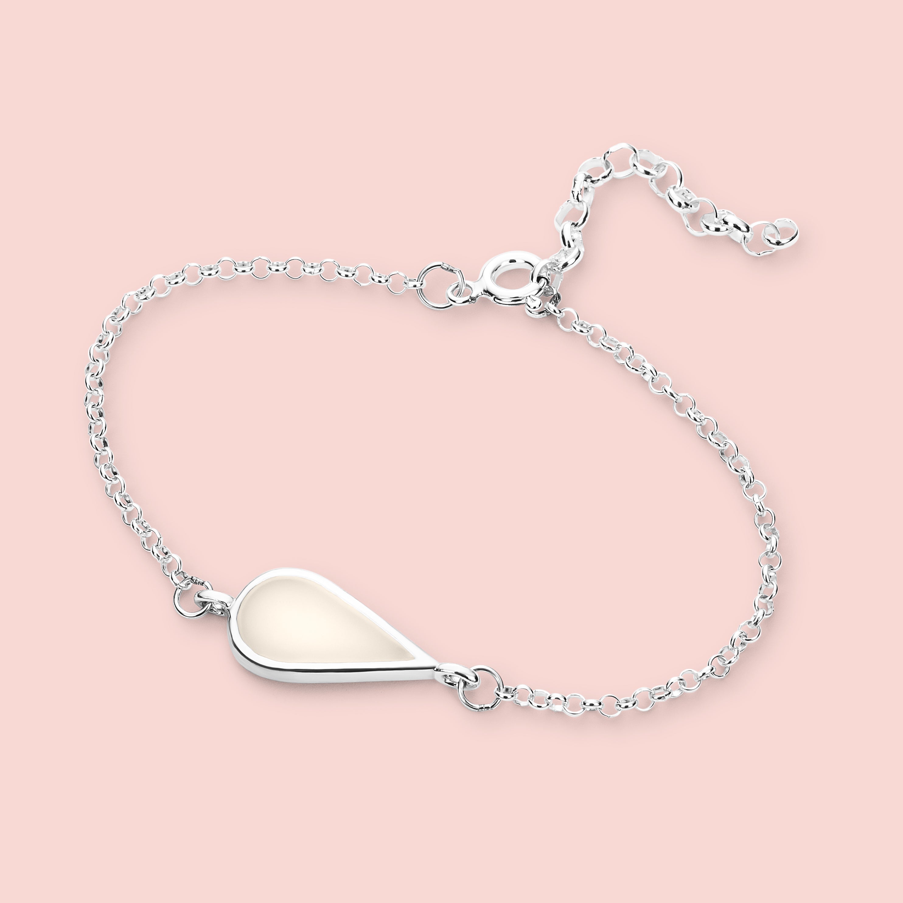 Pulsera con forma de gota de leche materna en plata de ley, joya maternal personalizada hecha a mano.