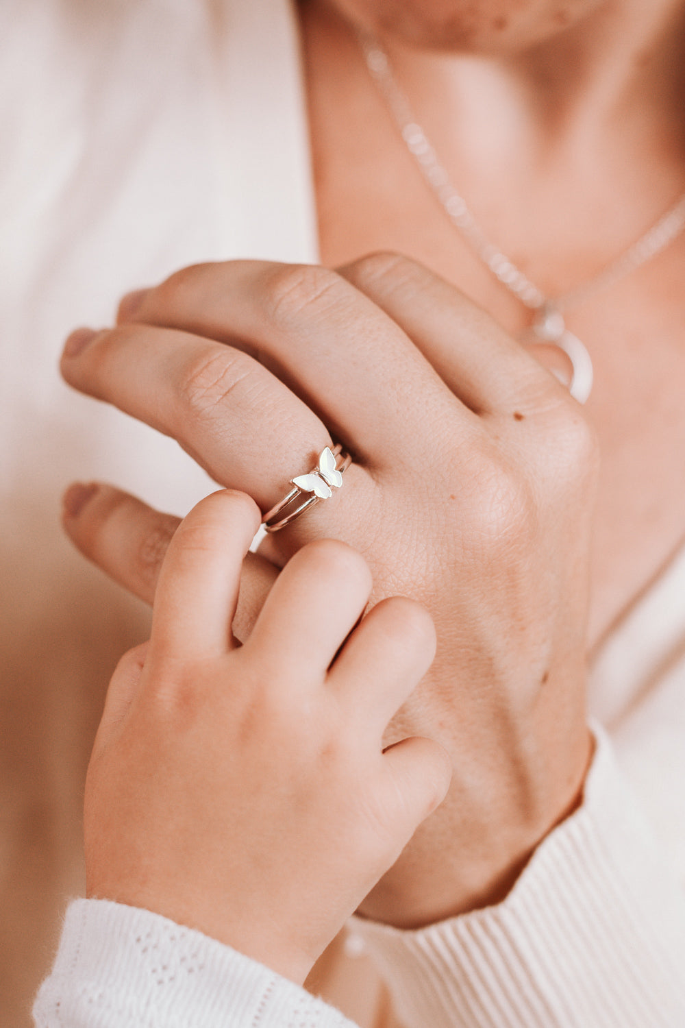 Anillo mariposa de Leche materna