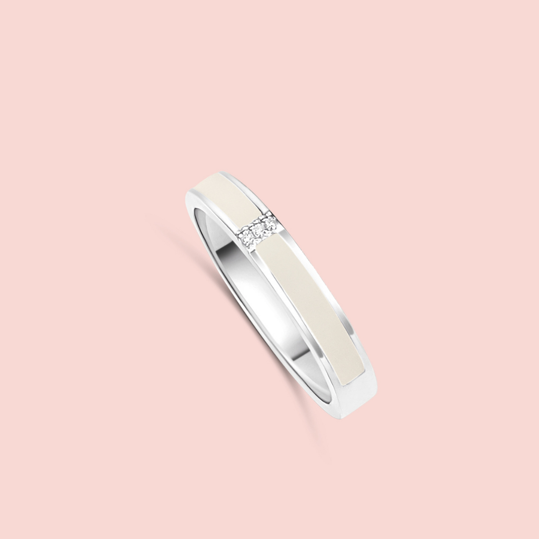 Anillo alianza con circonitas de leche materna
