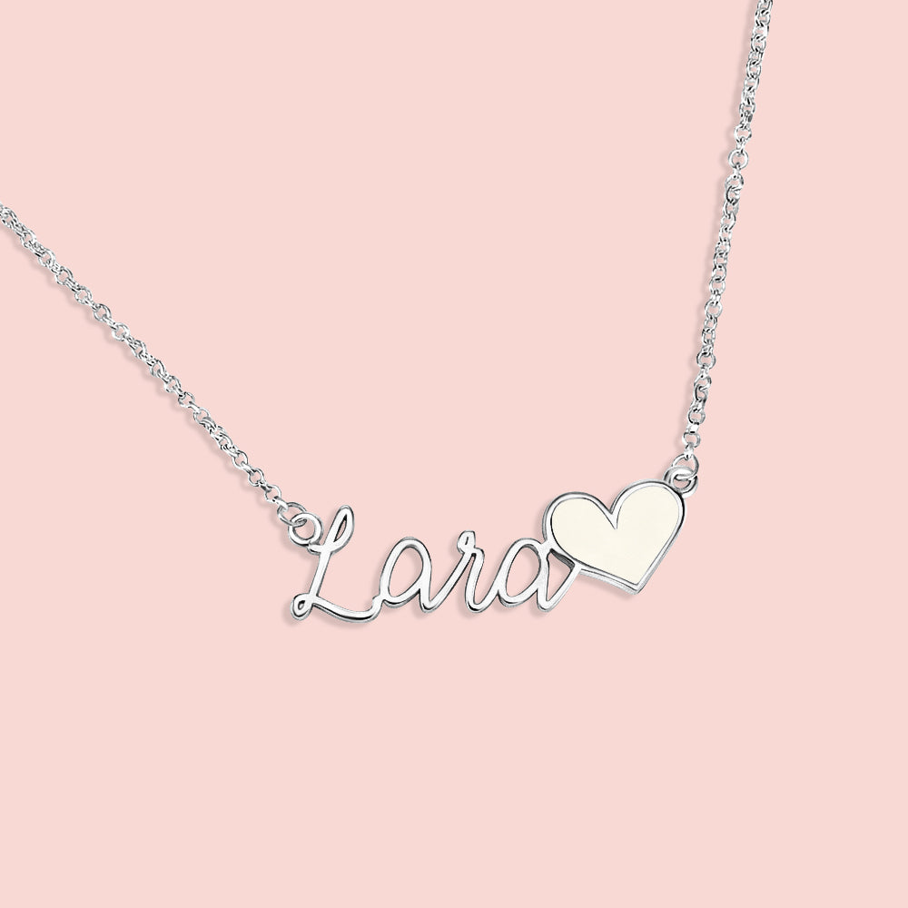 Colgante nombre o palabra personalizada letra inglesa y corazón estilizado de leche materna